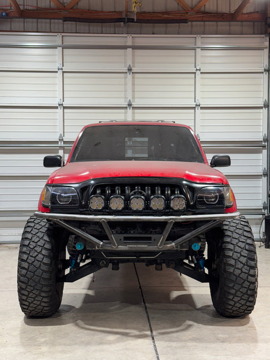1995–2004 Toyota Tacoma Pro Winch Bumper – 5 Light Mount